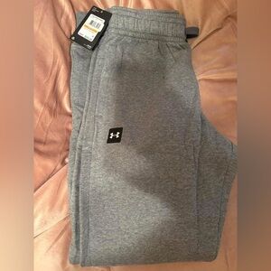 Under Armour Heather Gray Joggers Mens Small